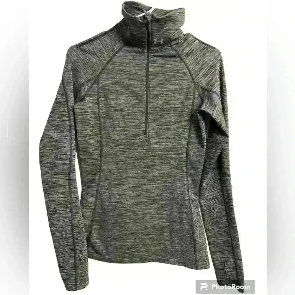 Under Armour Cold Gear, long sleeve layering piece. Size small - Picture 1 of 6